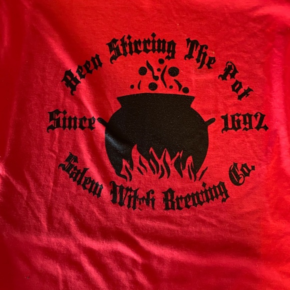 Meet your Posher, Monica - Picture 2 of 2